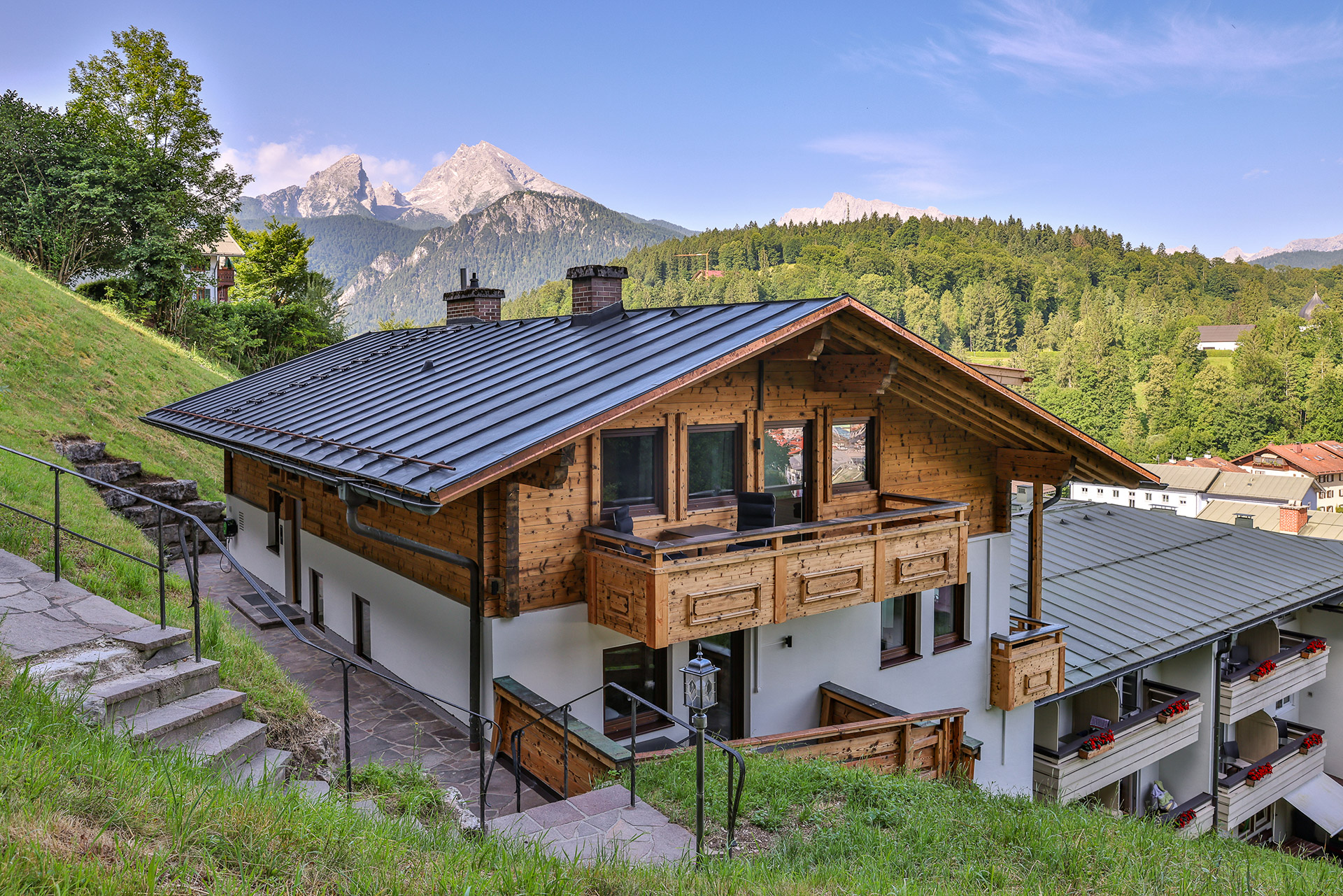 Haus mit Ferienwohnungen, Watzmann-Blick und Region Berchtesgaden